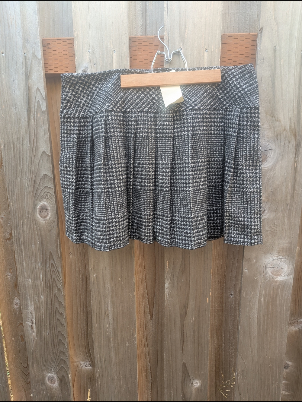 Pleated Houndstooth Mini Skirt - Black & Gray